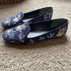 Tory Burch Embroidered Loafers